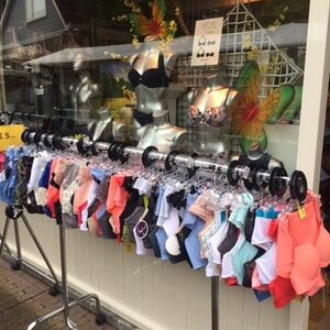 Yvon&#039;s Bodyfashion image 1