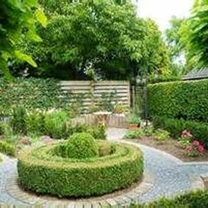 Fa. Groot tuinen image 1