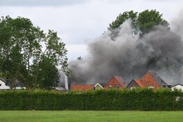 Flinke brand in opslagloods in Hem
