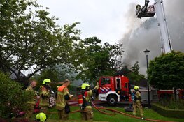 Brand in Hem: collectie van oldtimers verloren gegaan