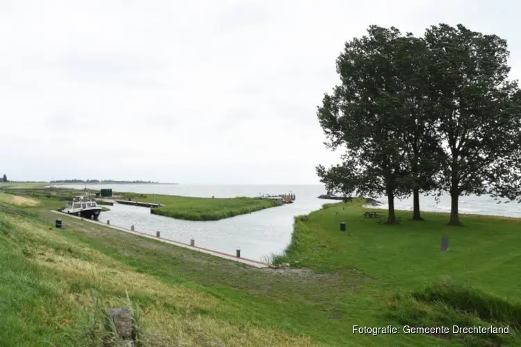 Restauratie gedenksteen Wijdenes