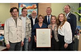 Predicaat Hofleverancier Transportbedrijf Van Straalen uit Hoogkarspel