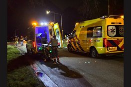 Auto ondersteboven in sloot na ernstig ongeval in Hem: Twee gewonden