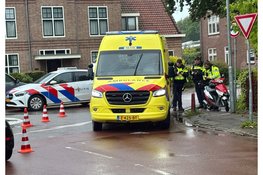 Scooterrijder gewond geraakt bij aanrijding met automobilist op de Zuiderdracht in Oosterblokker