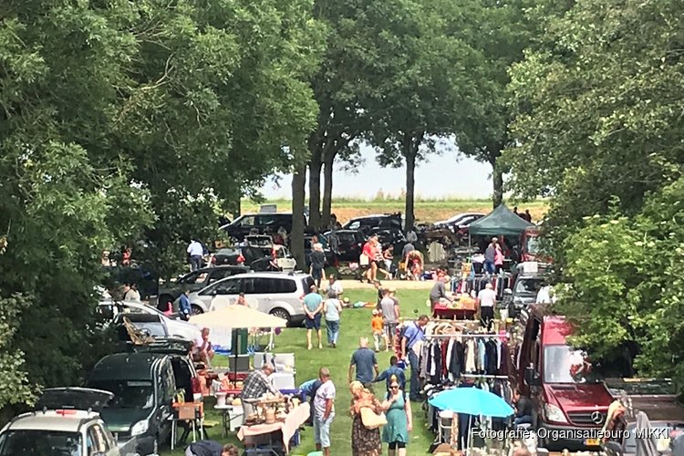 Kofferbakmarkt Wervershoof belooft weer een gezellige zomerdag vol verrassingen