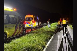 Zeker twee gewonden bij ongeval op fietspad langs de N307 in Venhuizen