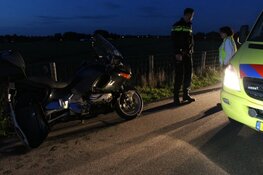 Motorrijder gewond in Oosterleek