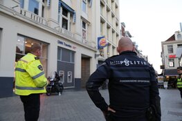 Peter R. de Vries neergeschoten op Lange Leidsedwarsstraat, verdachte voortvluchtig