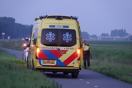 Motorrijder te water geraakt bij Venhuizen