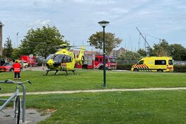 Persoon te water geraakt in Hoorn, slachtoffer met spoed naar ziekenhuis gebracht