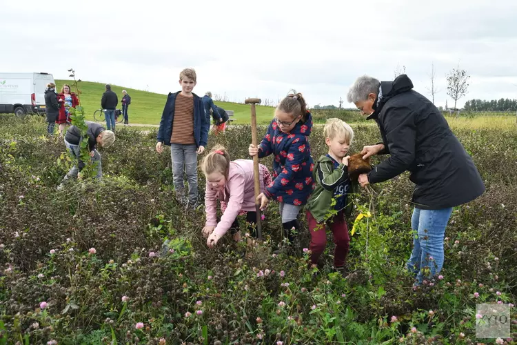 Feestelijke middag in Hoogkarspel
