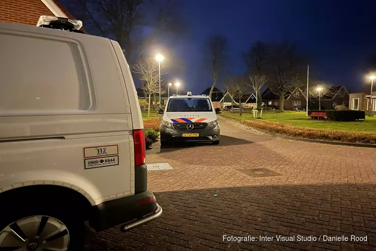 Verdachte vlucht na aanrijding in Wijdenes