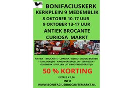 Antiek, Brocante en Curiosamarkt in Bonifaciuskerk